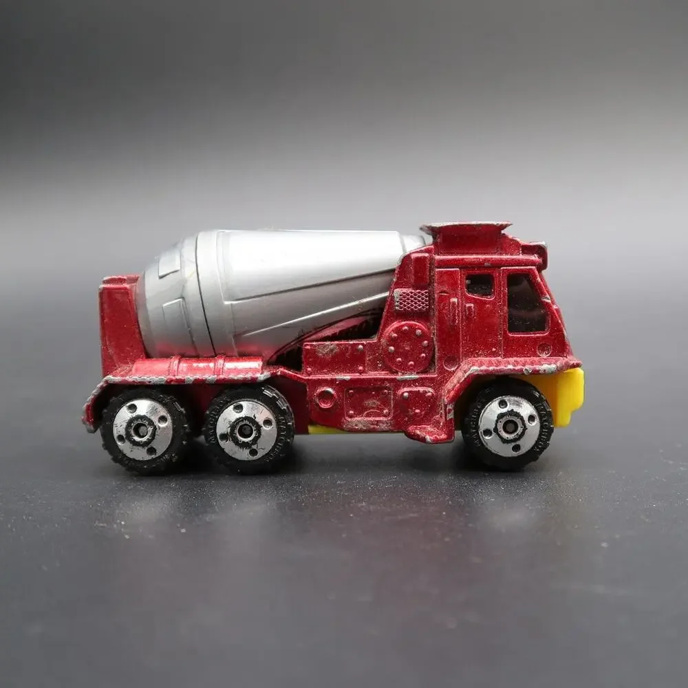 Matchbox Cement Mixer Diecast Car Set of 3 2000 2006 1:64 Scale Vtg Red Yellow